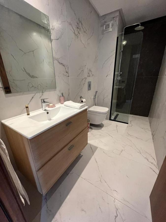 De Luxe A Casa Finance * Casa Blanca