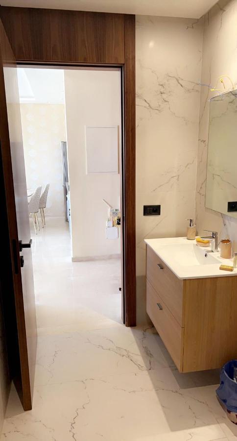 De Luxe A Casa Finance * Casa Blanca